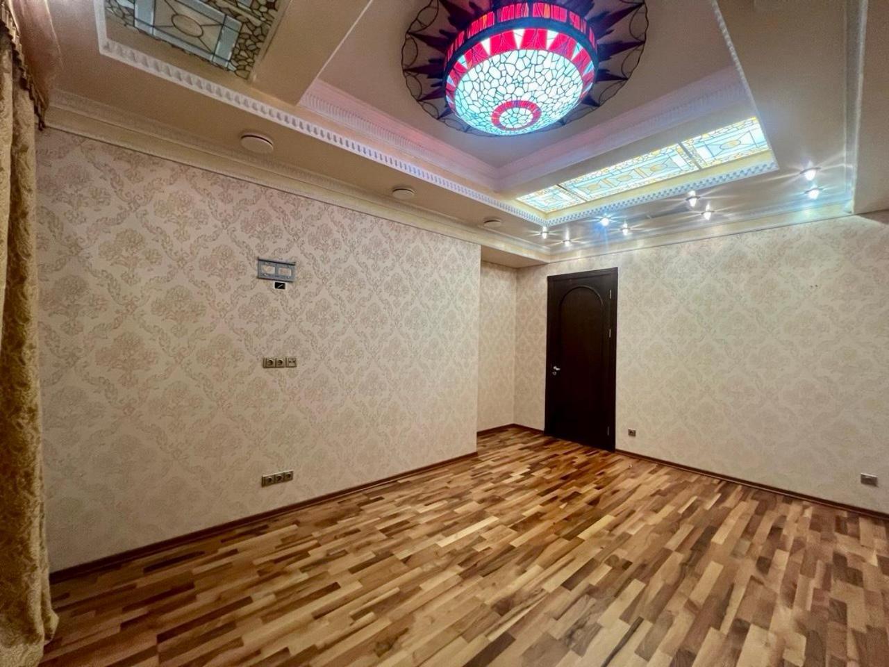 Apartments Rentals Ukraine On Kreshchatik Kiev Buitenkant foto