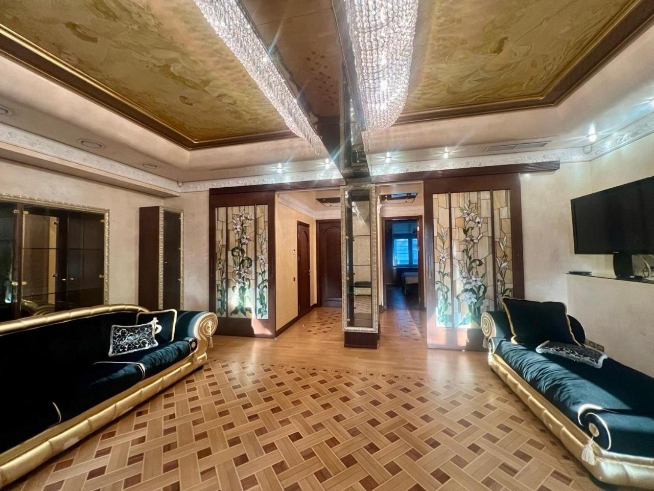 Apartments Rentals Ukraine On Kreshchatik Kiev Buitenkant foto