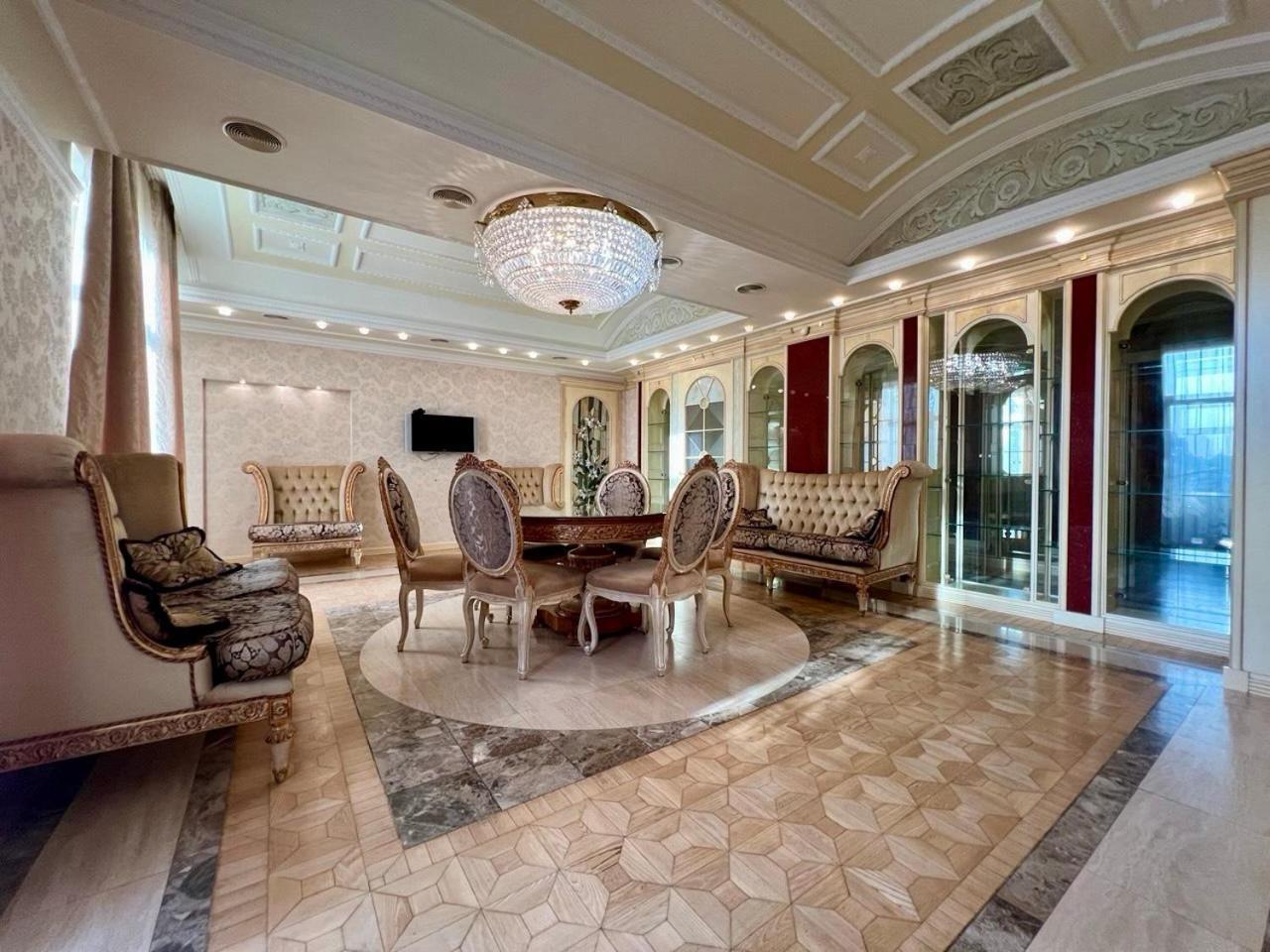 Apartments Rentals Ukraine On Kreshchatik Kiev Buitenkant foto